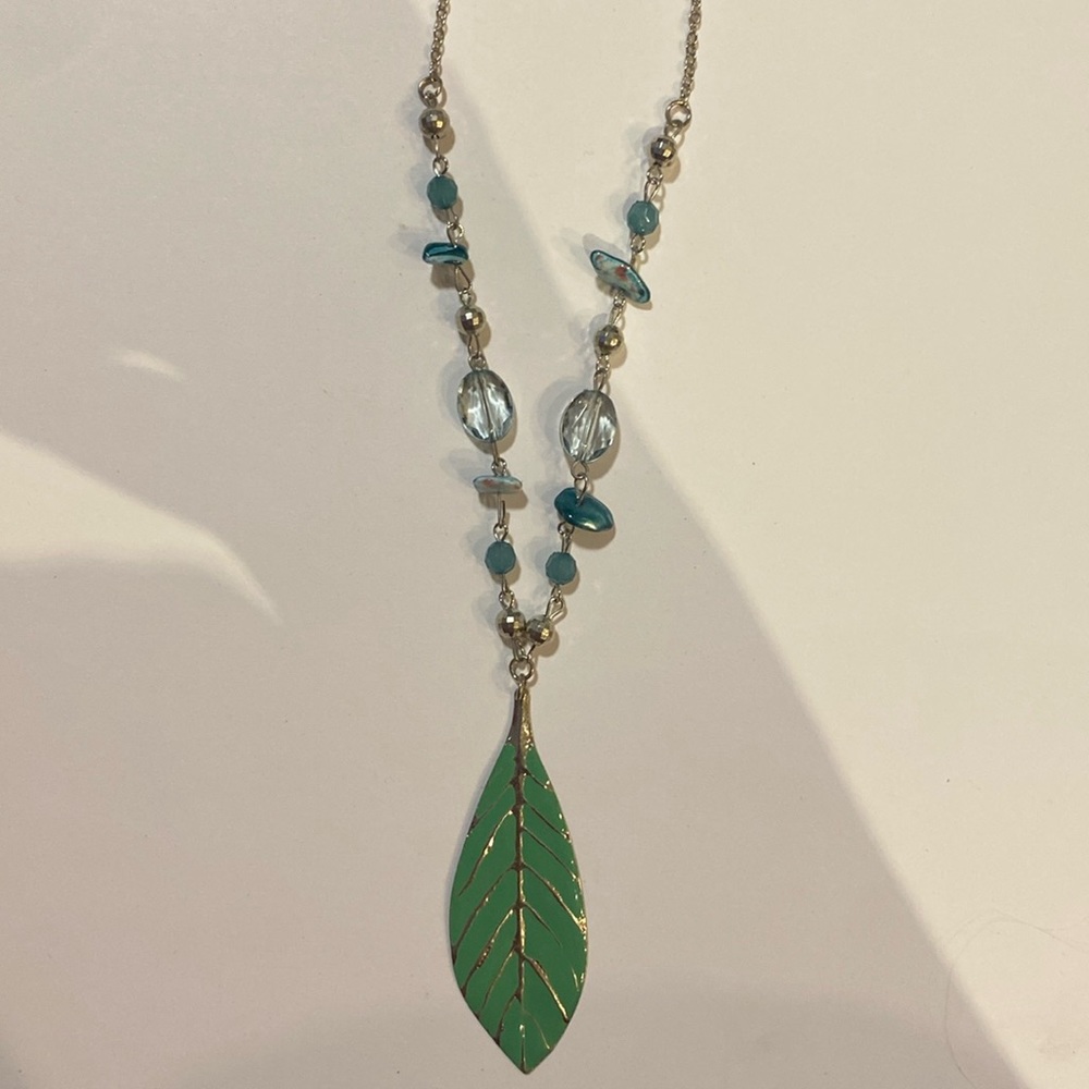 Womens necklace